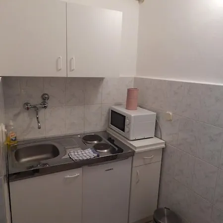 Apartment Sara Pula